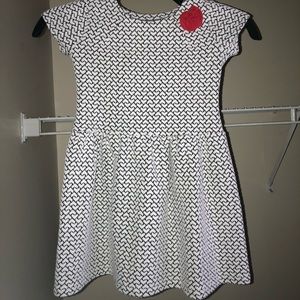 Epic Threads Patterned Black and White Dress-Sz 5